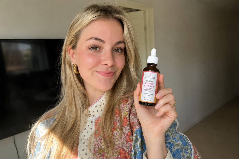 Cliente Luxyduc con Olio al Cyperus Rotundus